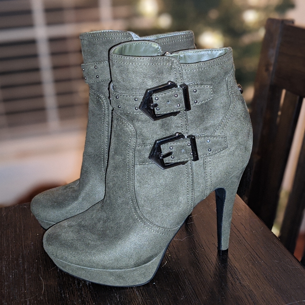 Guess heel booties